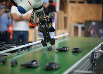 INESC TEC developed an automation system to make factories highly flexible