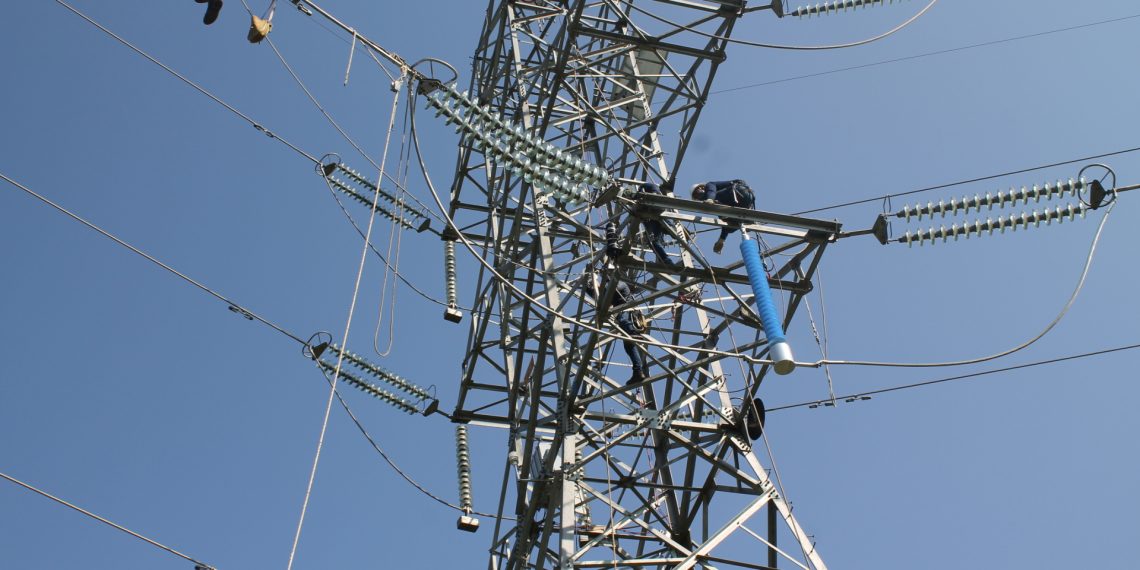Smart insulator prototype successfully installed in Brazil