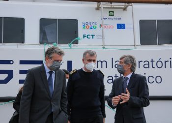INESC TEC recebe Almirante Gouveia e Melo e apresenta roteiros sobre capacitação e investigação em Tecnologias Oceânicas