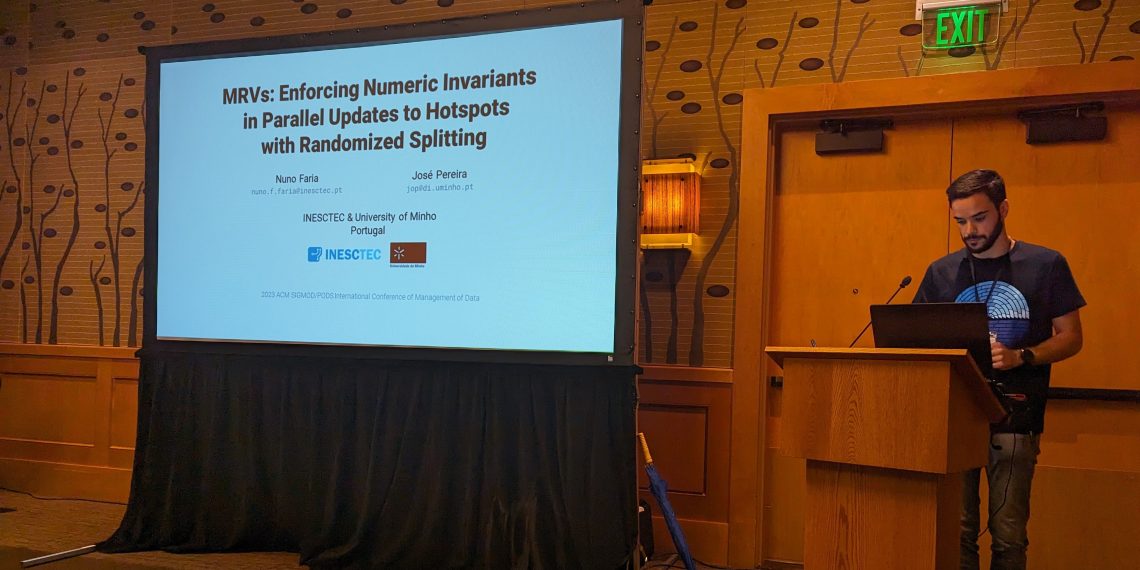 Melhorar o desempenho de bases de dados: Investigação INESC TEC apresentada em conferência internacional