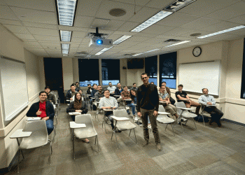 Três projetos na área das telecomunicações apresentados nos Estados Unidos