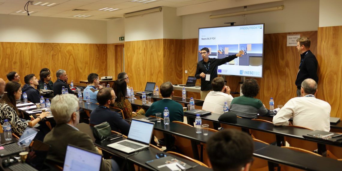 INESC TEC presents a system for manoeuvring autonomous robots and hosts a presentation of industrial solutions