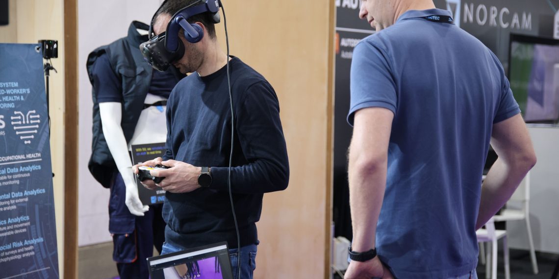 Dos robôs autónomos à Realidade Virtual: A visão INESC TEC para a Indústria no 360 Tech Industry