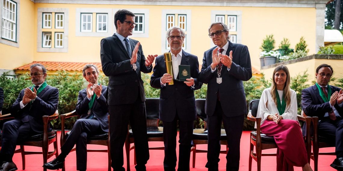 Câmara Municipal do Porto atribui Medalha de Mérito a Pedro Guedes de Oliveira