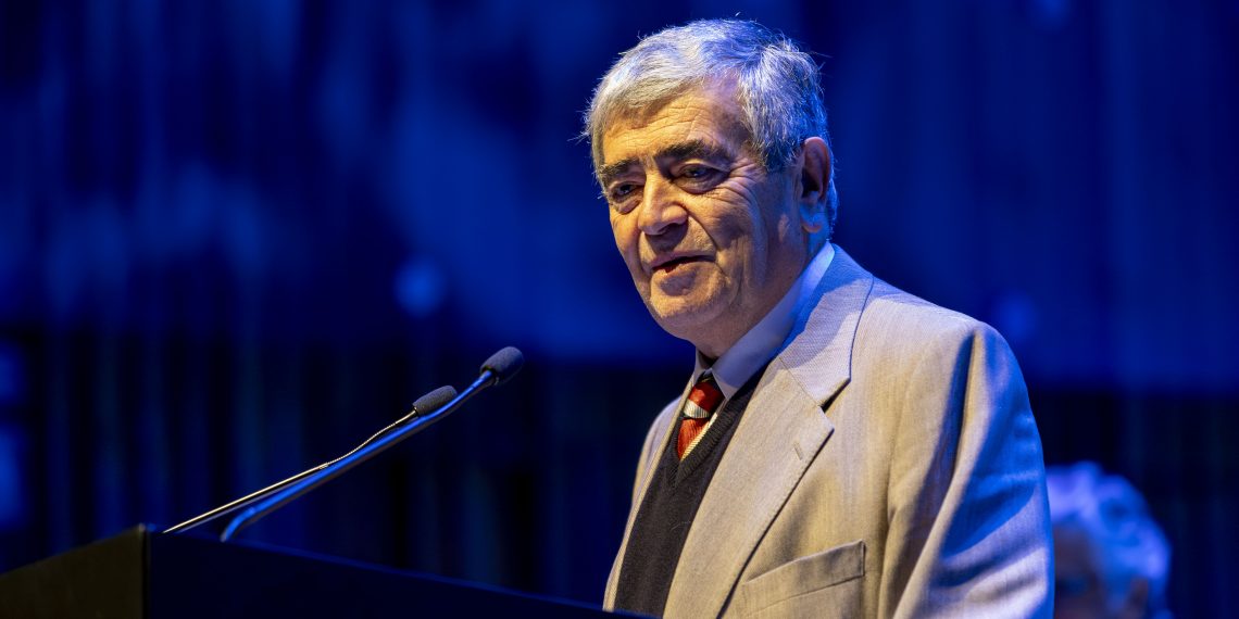 Ordem dos Engenheiros homenageia percurso do investigador Fernando Maciel Barbosa