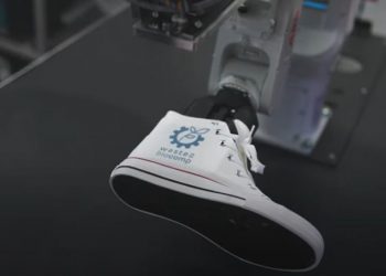 INESC TEC developed robotic solution for sustainable footwear printing