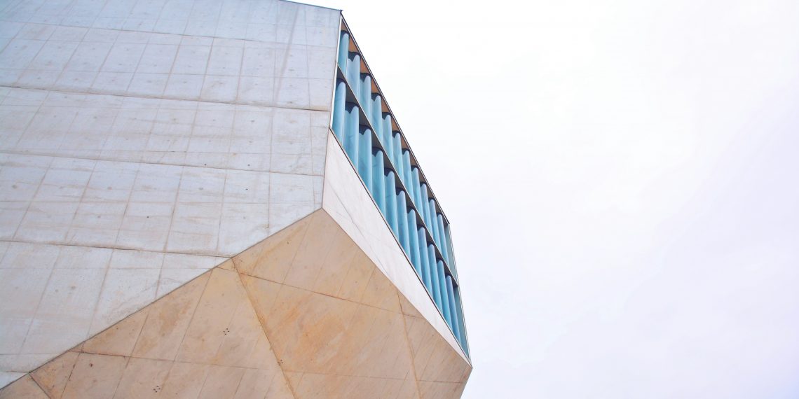 Como é ser humano na era da Inteligência Artificial? Em novembro, todos os caminhos vão dar à Casa da Música para o Fórum INESC TEC do Outono