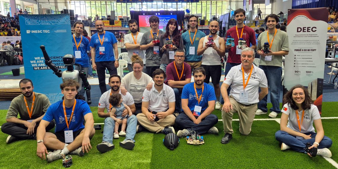 Prémios, medalhas, um robô humanoide: robótica do INESC TEC foi a Barcelos cantar de galo em competição nacional